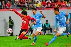 爱游戏-周六041西甲巴塞罗那vs马德里竞技