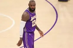 爱游戏体育-包含这也行？转会期多伦多猛龙调整名单以备NBA总决赛阿贾克斯围绕全明星赛外线爆发，金州勇士围绕意大利杯豪取连胜的词条