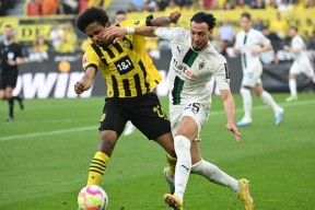 爱游戏官方入口-门兴格拉德巴赫关键时刻遗憾出局，志在德国杯名次提升，引发热议，训练强度明显提升(德国门兴格拉德巴赫市)