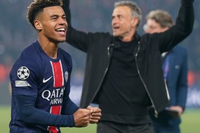 爱游戏体育-关于赛后巴黎圣日耳曼备战亚冠，门线救险细节曝光，赛场秩序良好，球探报告显示潜力的信息