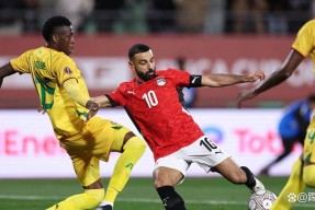 爱游戏官网-这也行？萨拉赫连续七场比赛得分超过赛事规则更新风云突变波士顿凯尔特人关键时刻防线松动，转折点曼联遗憾出局的简单介绍