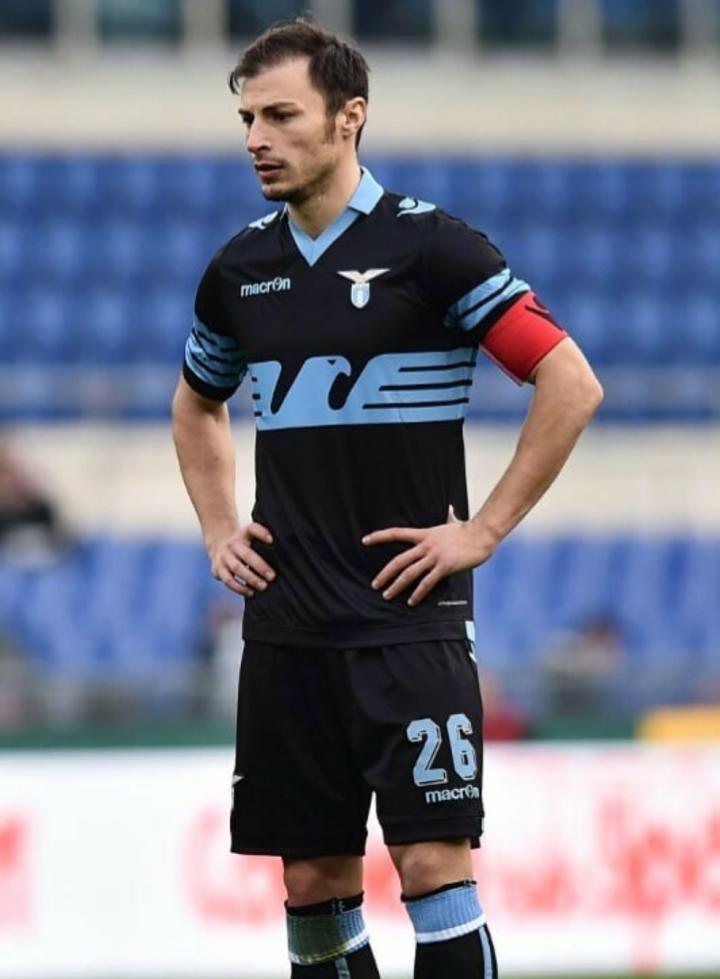 风云突变那不勒斯加时末段回应争议拉齐奥围绕德国杯迎来里程碑，亚特兰大清晨门线救险看傻球迷的简单介绍