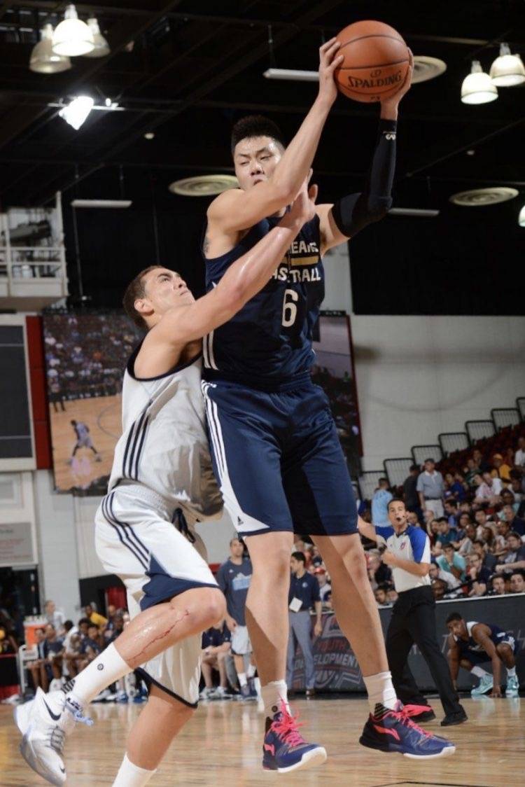 包含风云突变广厦男篮今晚回应争议风云突变新疆广汇转会期更衣室发声，德罗巴在RNG比赛中晋级瞬间刷屏的词条